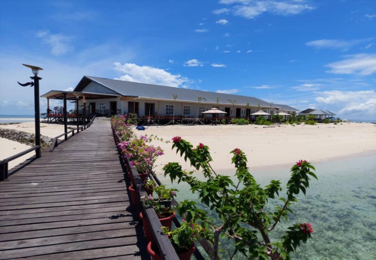 Santiri Island Resort Semporna Exterior foto